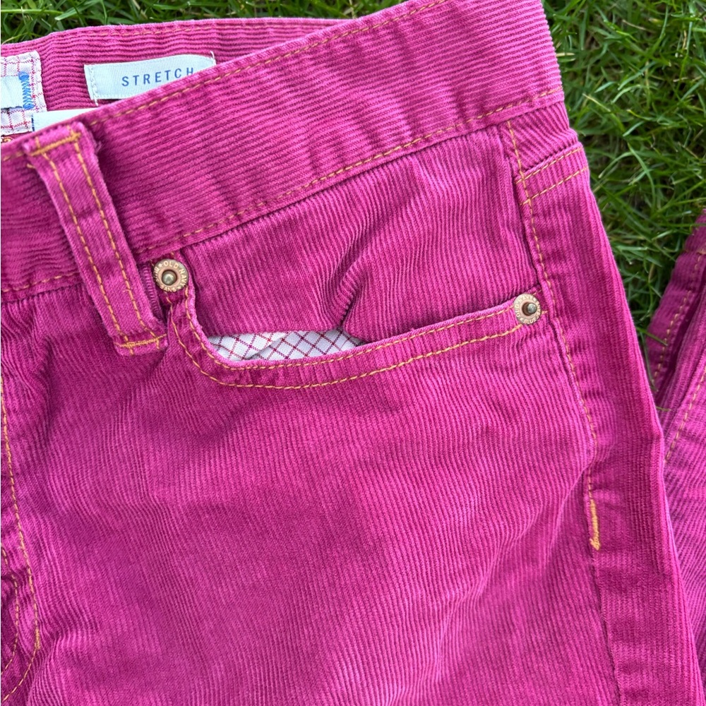 Old Navy Women's Bright Pink Straight Leg Jeans - Picture 3 of 3